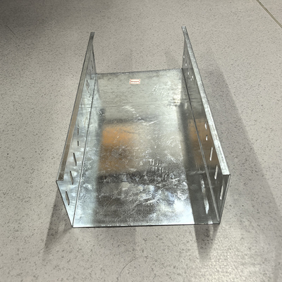 Precision Horizontal Galvanized 100mm Cable Tray Trunking Heavy Duty