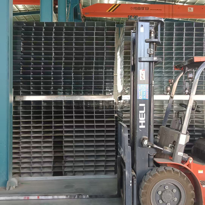 Stainless Steel Slotted 100mm Perforated Cable Tray Raceway Channel ODM