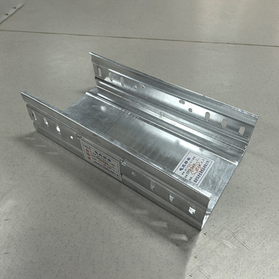Non Flammable Galvanized Perforated Cable Ladder Raceway Tray Medium Voltage