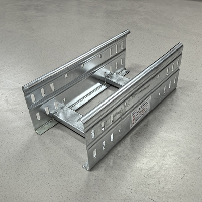 Hot Dipped Galvanized 50x50 Cable Tray Trunking Raceway Medium Duty